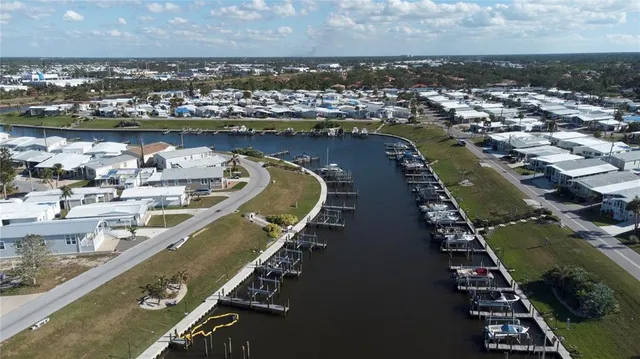 $235,000 | 785 North Green Circle, Venice, FL 34285