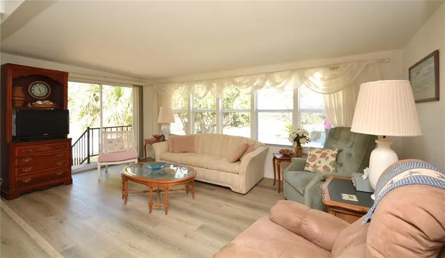 $235,000 | 785 North Green Circle, Venice, FL 34285