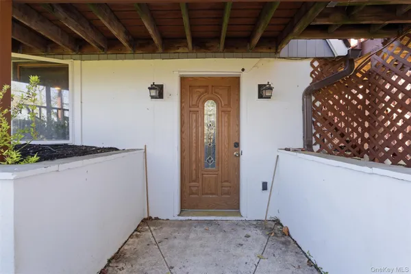 $715,000 | 180 East Railroad Avenue, West Haverstraw, NY 10993