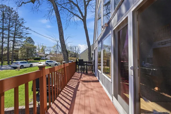 $715,000 | 180 East Railroad Avenue, West Haverstraw, NY 10993