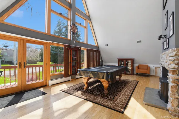 $715,000 | 180 East Railroad Avenue, West Haverstraw, NY 10993