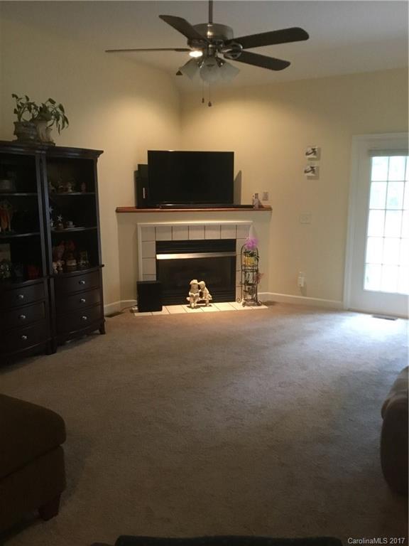 197 Foxcroft Road Rock Hill, SC 29732 - Photo 4 of 21 Gallery Image 4