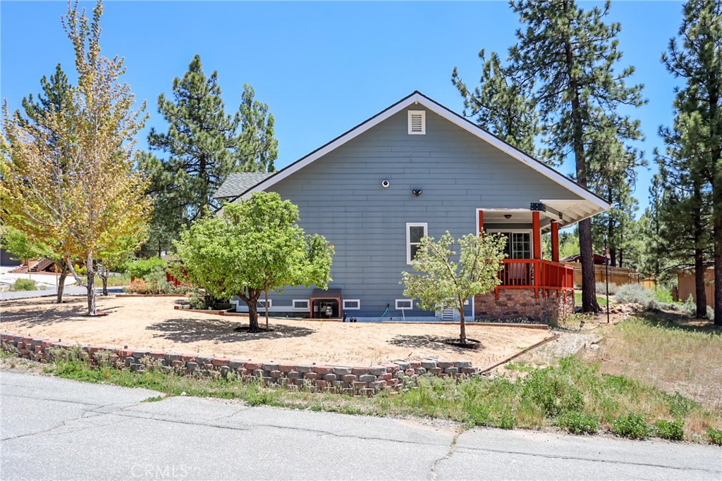 534 Highland Road Big Bear Lake, CA 92315 - Photo 24 of 33