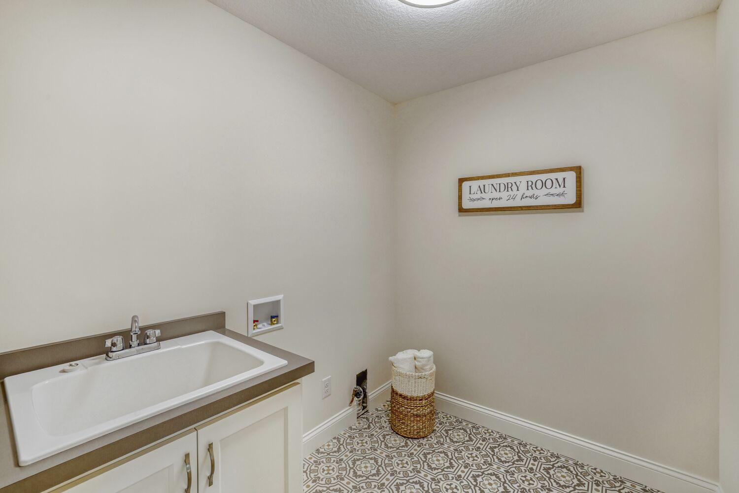 2885 Trinity Drive Shakopee, MN 55379 - Photo 23 of 28