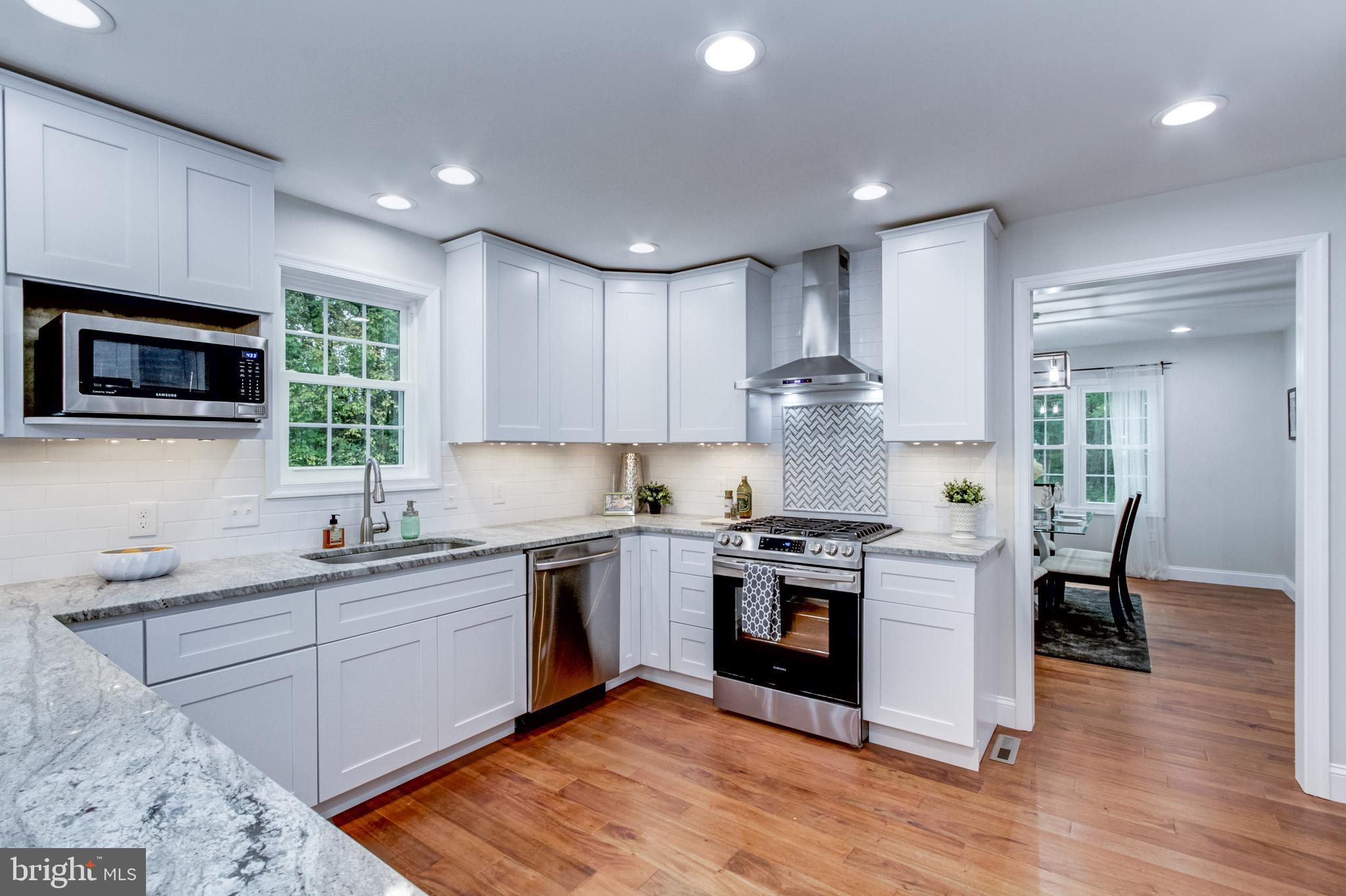 508 South Providence Road Wallingford, PA 19086 - Photo 17 of 63 Samsung Appliances & Undercounter Lights
