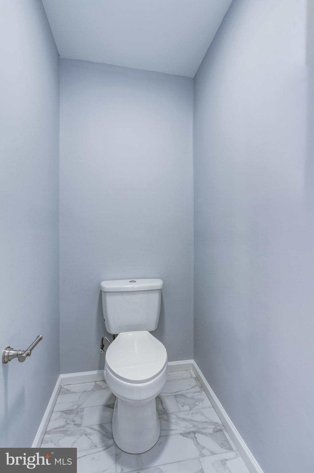 508 South Providence Road Wallingford, PA 19086 - Photo 33 of 63 Private Water Closet