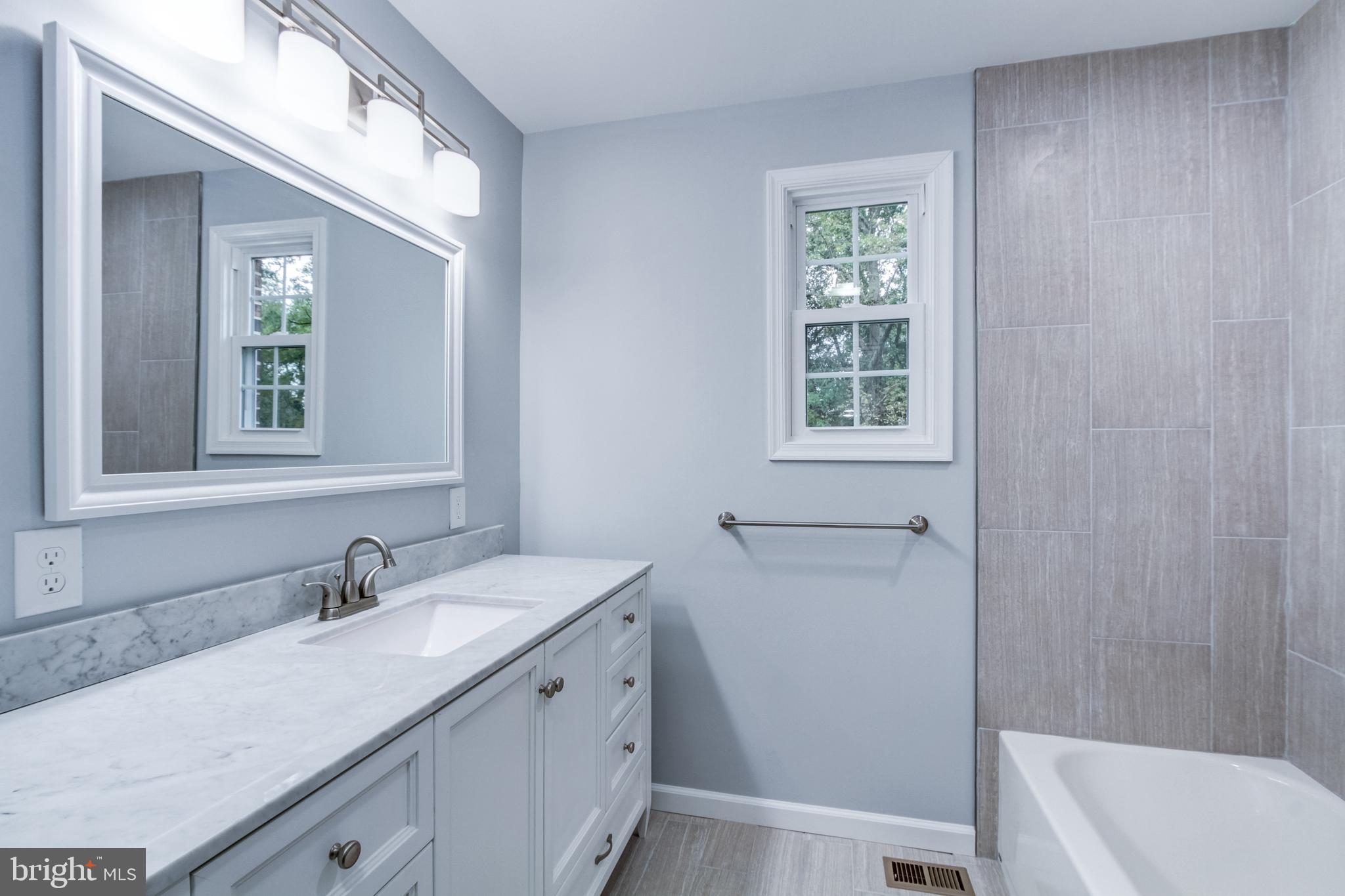 508 South Providence Road Wallingford, PA 19086 - Photo 42 of 63 Oversize Vanity