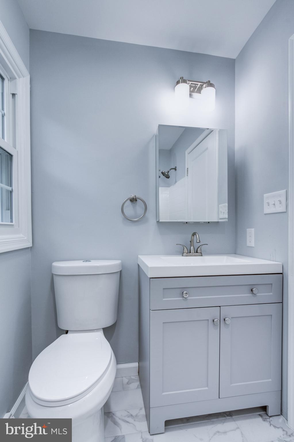 508 South Providence Road Wallingford, PA 19086 - Photo 58 of 63 In-Law Suite Bathroom