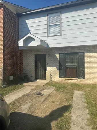 $90,500 | 145 Pinewood Court, New Orleans, LA 70114