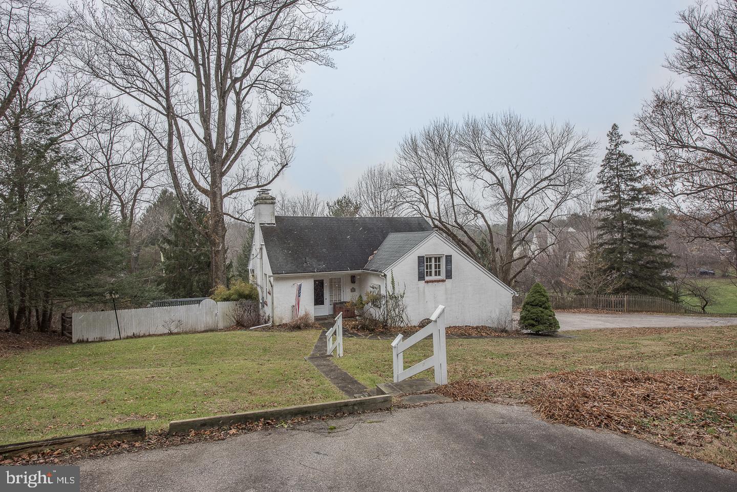 408 Newtown Road Berwyn, PA 19312 - Photo 9 of 10