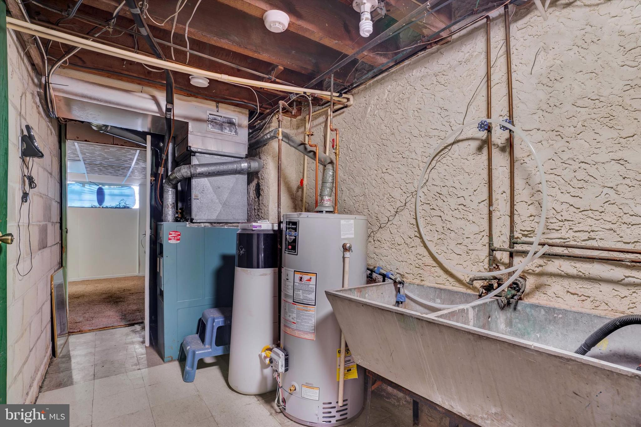 7951 Rugby Street Philadelphia, PA 19150 - Photo 20 of 24 Utilities & Laundry