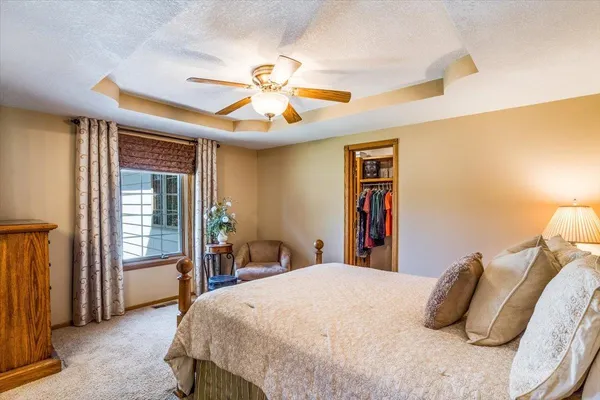 $525,000 | 2331 East Madison Avenue, Derby, KS 67037