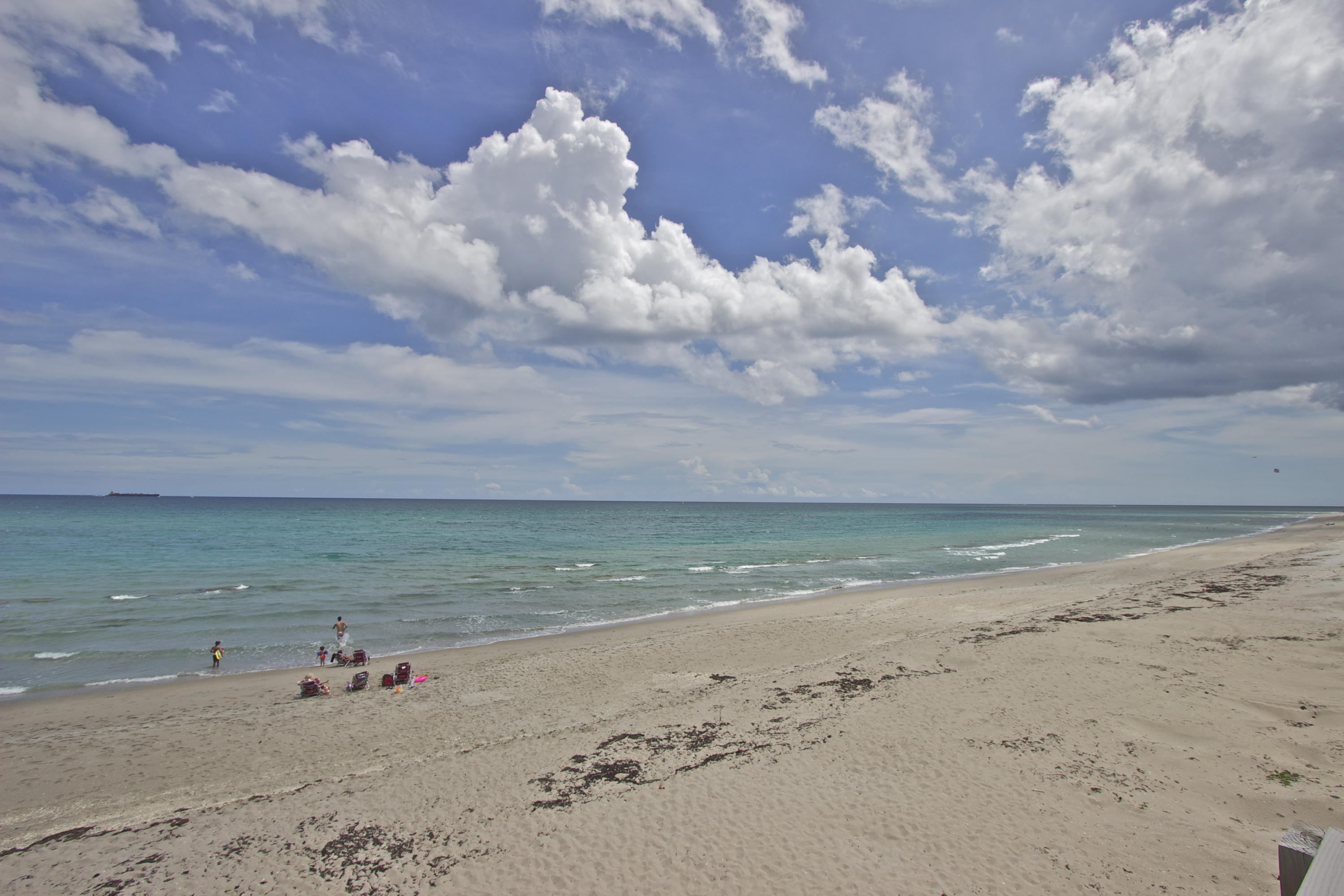 5420 North Ocean Avenue, Unit 1006 Singer Island, FL 33404 - Photo 40 of 44 On The Beach