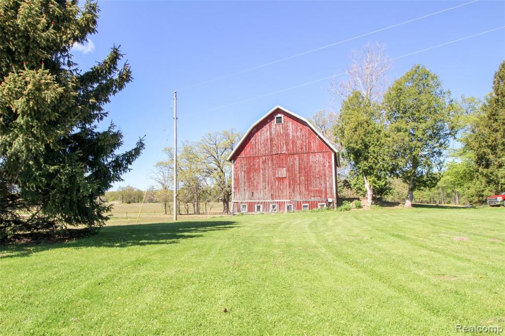 11634 Bohm Road Byron, MI 48418 - Photo 58 of 73