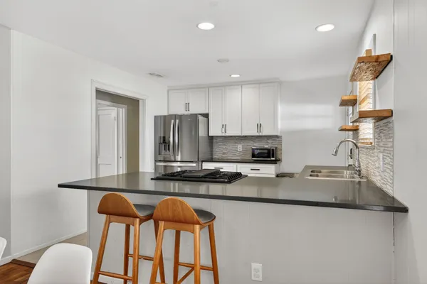 $4,500 | 609 Fletcher Street, Austin, TX 78704