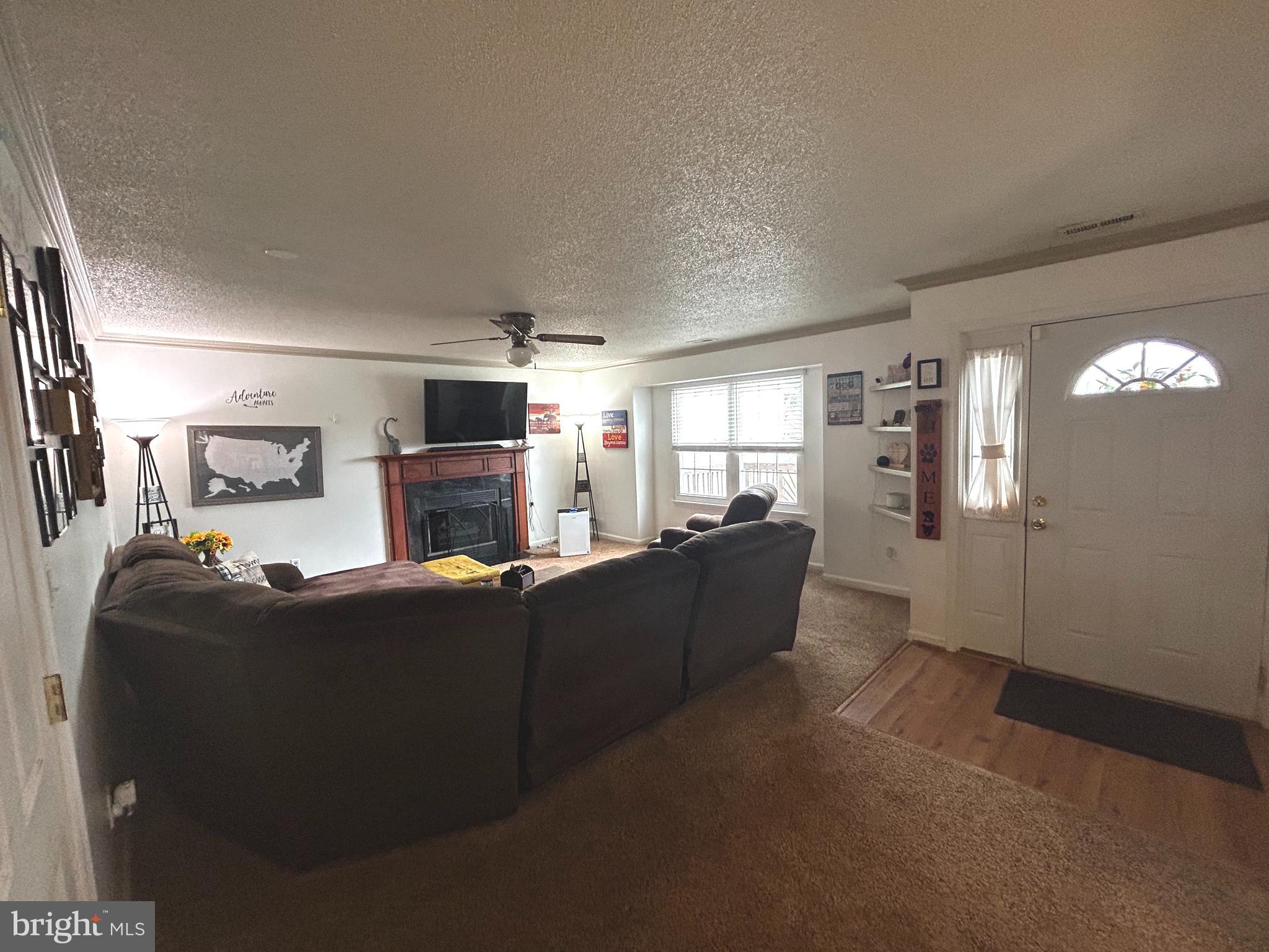 1409 Thomas Way Culpeper, VA 22701 - Photo 6 of 41