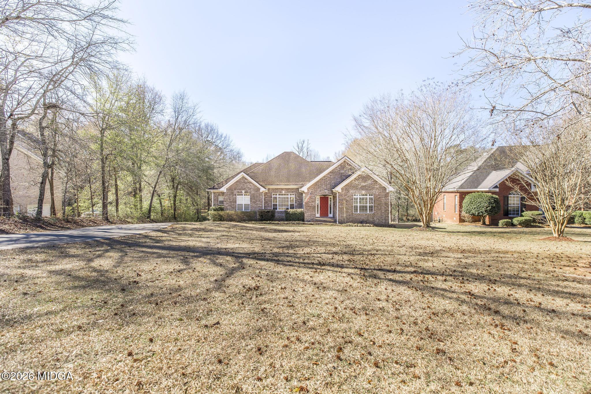 126 Pineworth Pointe Drive Macon, GA 31206 - Photo 2 of 50 126 Pineworth Pointe Dr 2