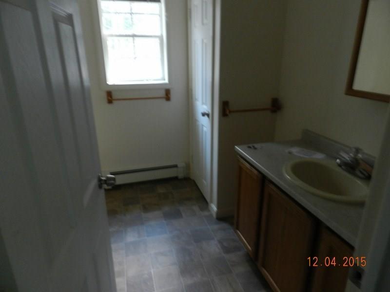 147 Lewis Road Naples, ME 04055 - Photo 3 of 14 Photo