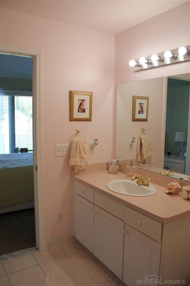 2201 Chicago Road Warren, MI 48092 - Photo 22 of 85