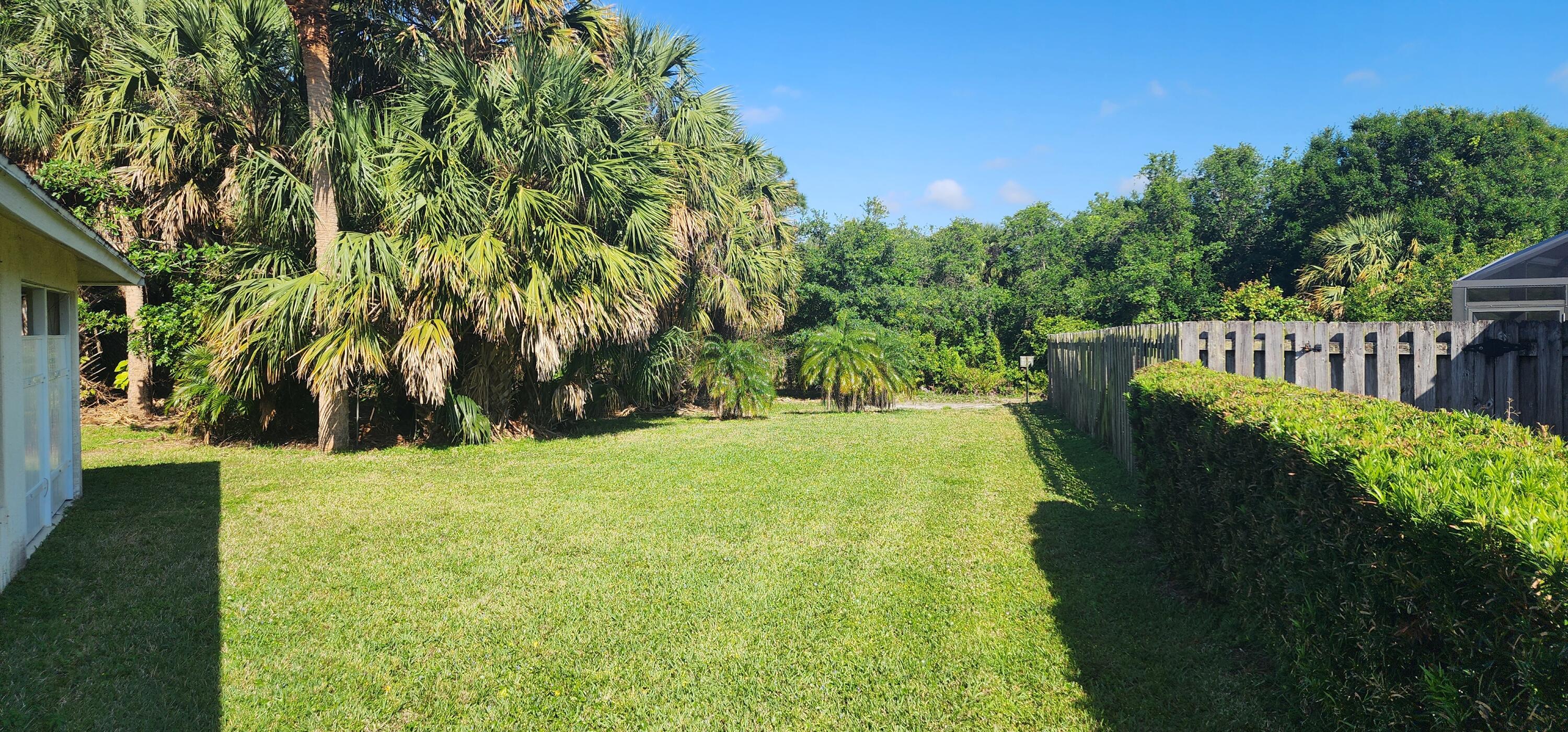 602 Weldwood Road Jupiter, FL 33458 - Photo 5 of 18 Room for pool yard