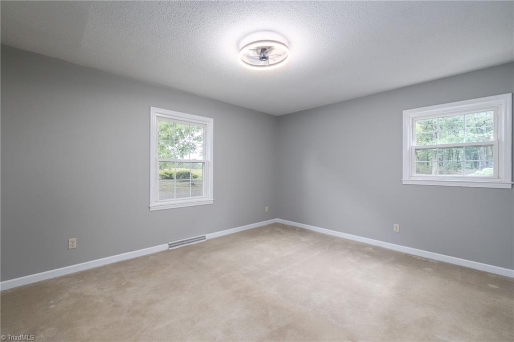 441 Irvin Farm Road Reidsville, NC 27320 - Photo 15 of 37 Gallery Image 15