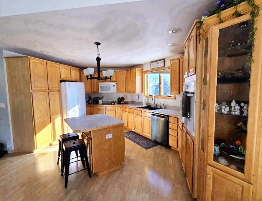 807 8th Street Southwest Pipestone, MN 56164 - Photo 11 of 76