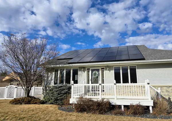 $369,900 | 807 8th Street Southwest, Pipestone, MN 56164