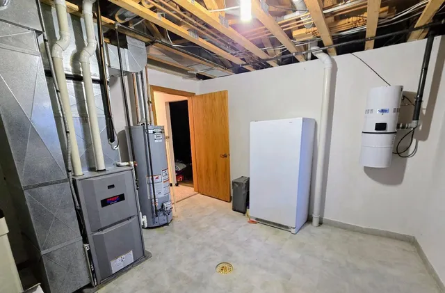 $379,900 | 807 8th Street Southwest, Pipestone, MN 56164