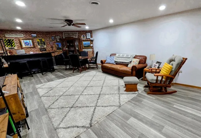 $379,900 | 807 8th Street Southwest, Pipestone, MN 56164