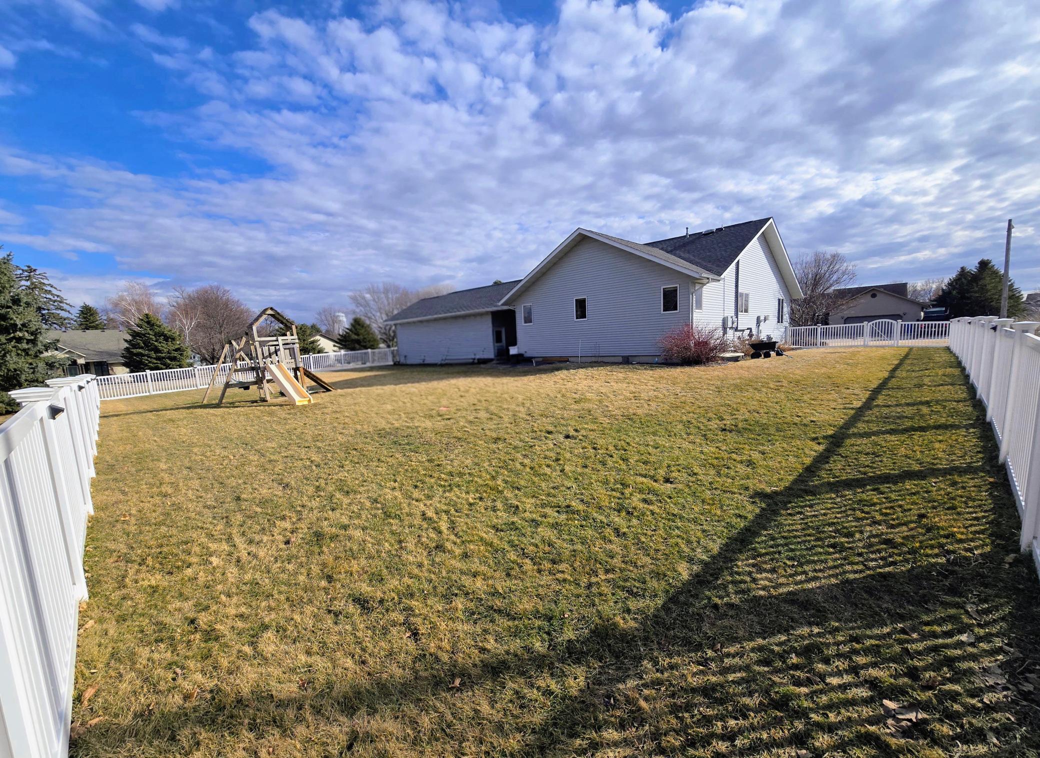 807 8th Street Southwest Pipestone, MN 56164 - Photo 71 of 76
