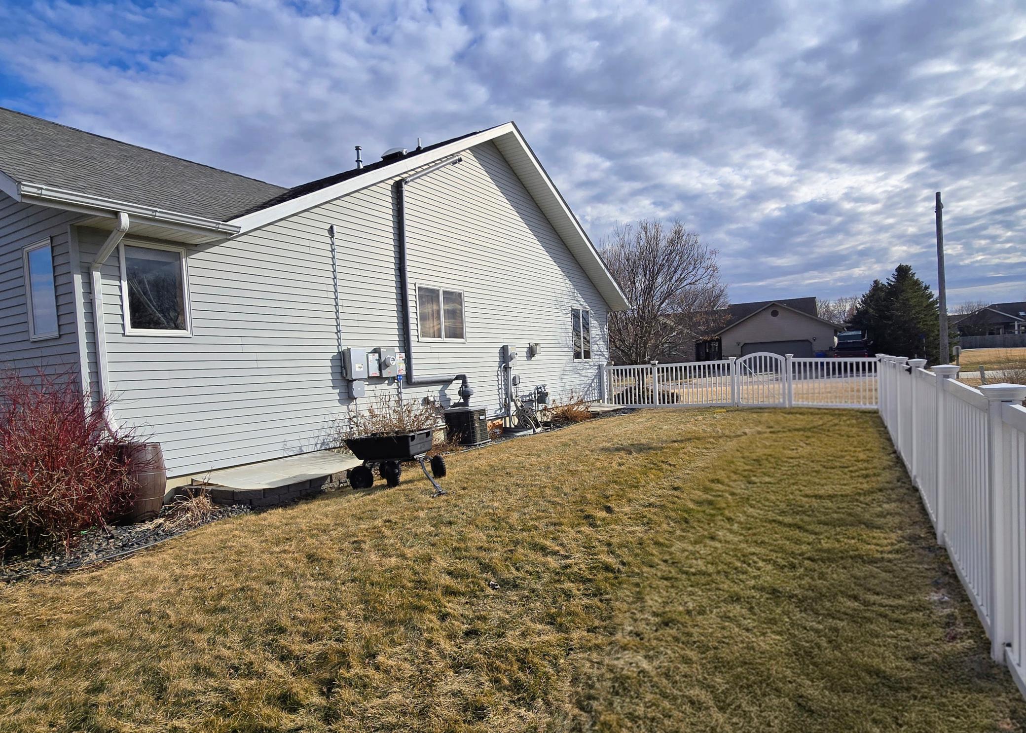 807 8th Street Southwest Pipestone, MN 56164 - Photo 74 of 76