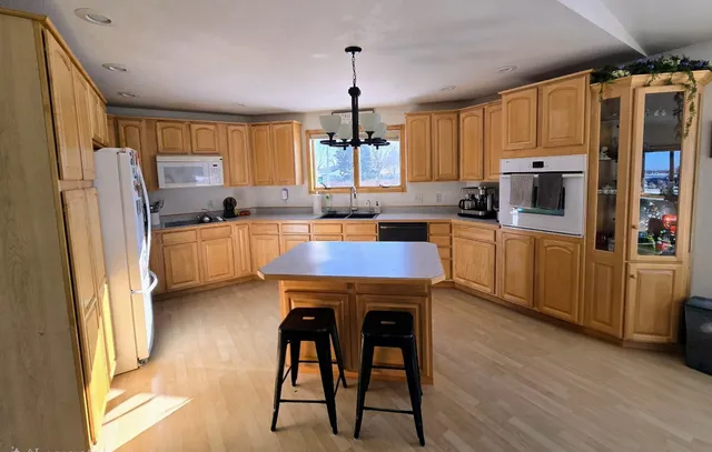 $379,900 | 807 8th Street Southwest, Pipestone, MN 56164