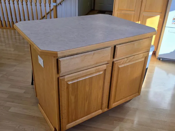 $369,900 | 807 8th Street Southwest, Pipestone, MN 56164