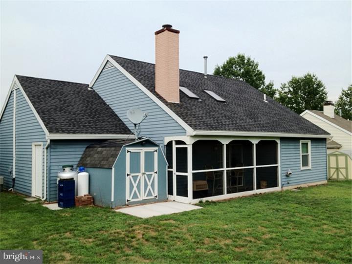 1015 Rill Road Reading, PA 19606 - Photo 10 of 25 Exterior Back