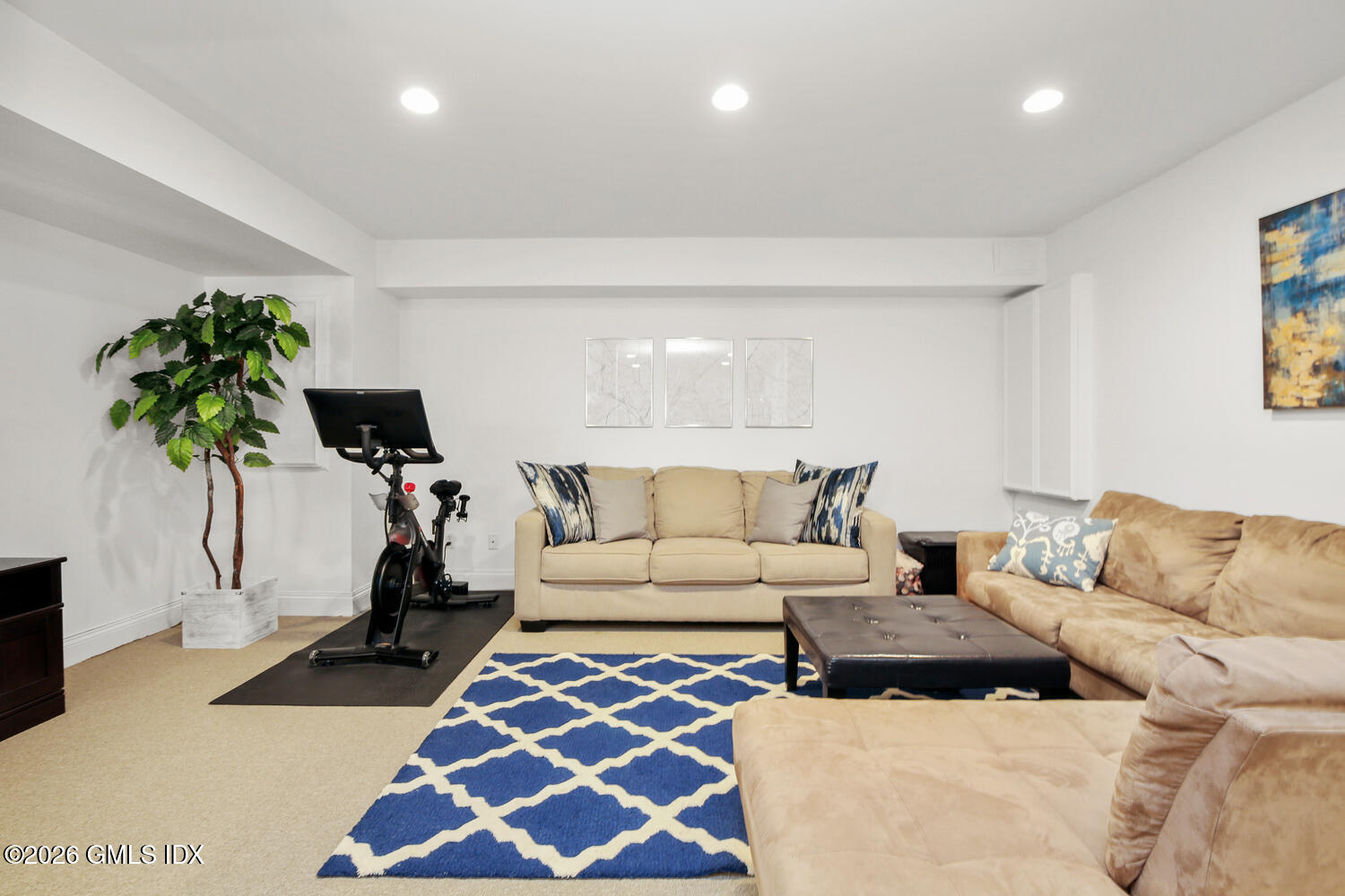 149 Byram Road, Unit B Greenwich, CT 06830 - Photo 13 of 18 149 Byram Rd Unit B Greenwich-large-031-