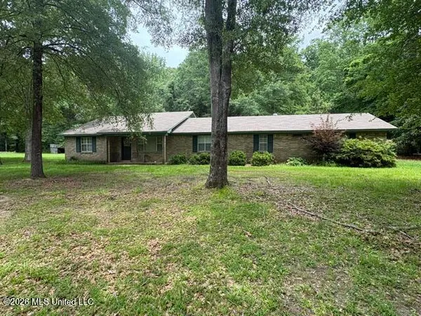 $380,000 | 2914 Highway 7, Holcomb, MS 38940