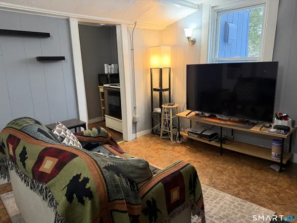 a view of a kitchen and utility room