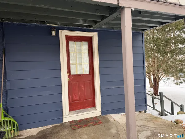 $1,195 | 112 Rockwell Street, Unit LL, Winchester, CT 06098