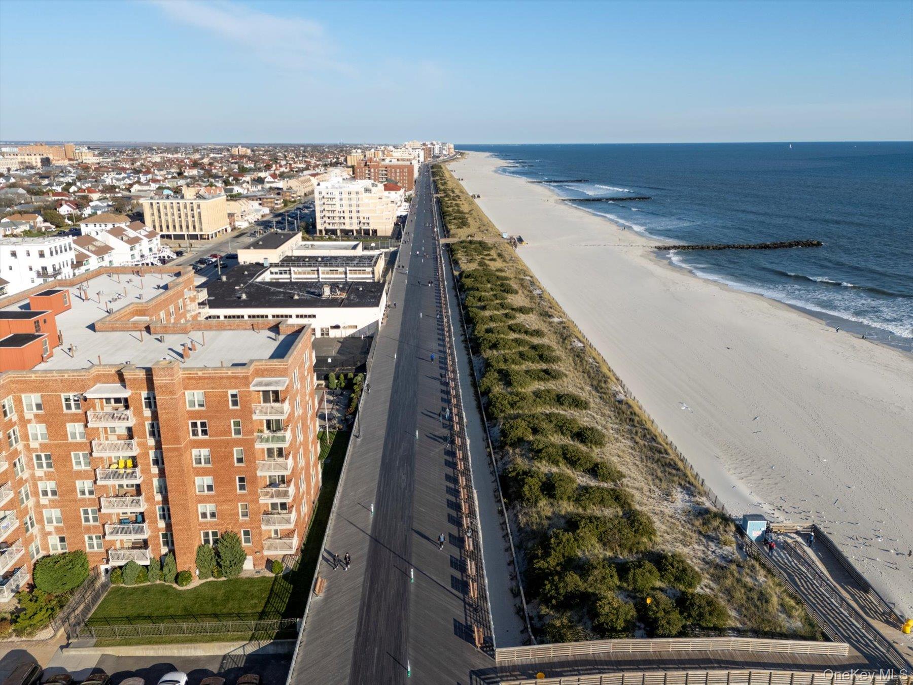 560 West Broadway, Unit 4R Long Beach, NY 11561 - Photo 22 of 26 a view of a balcony