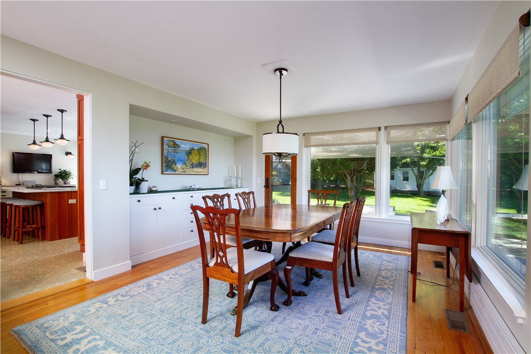 151 Ferry Road Bristol, RI 02809 - Photo 19 of 49