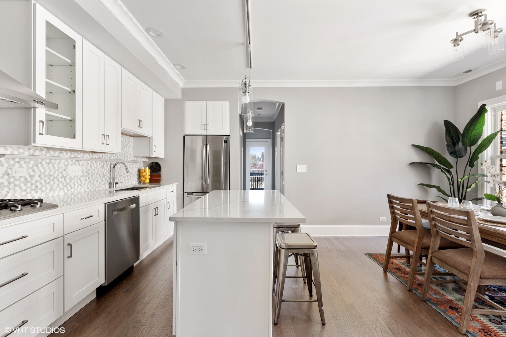 4428 North Racine Avenue, Unit 3N Chicago, IL 60640 - Photo 10 of 16