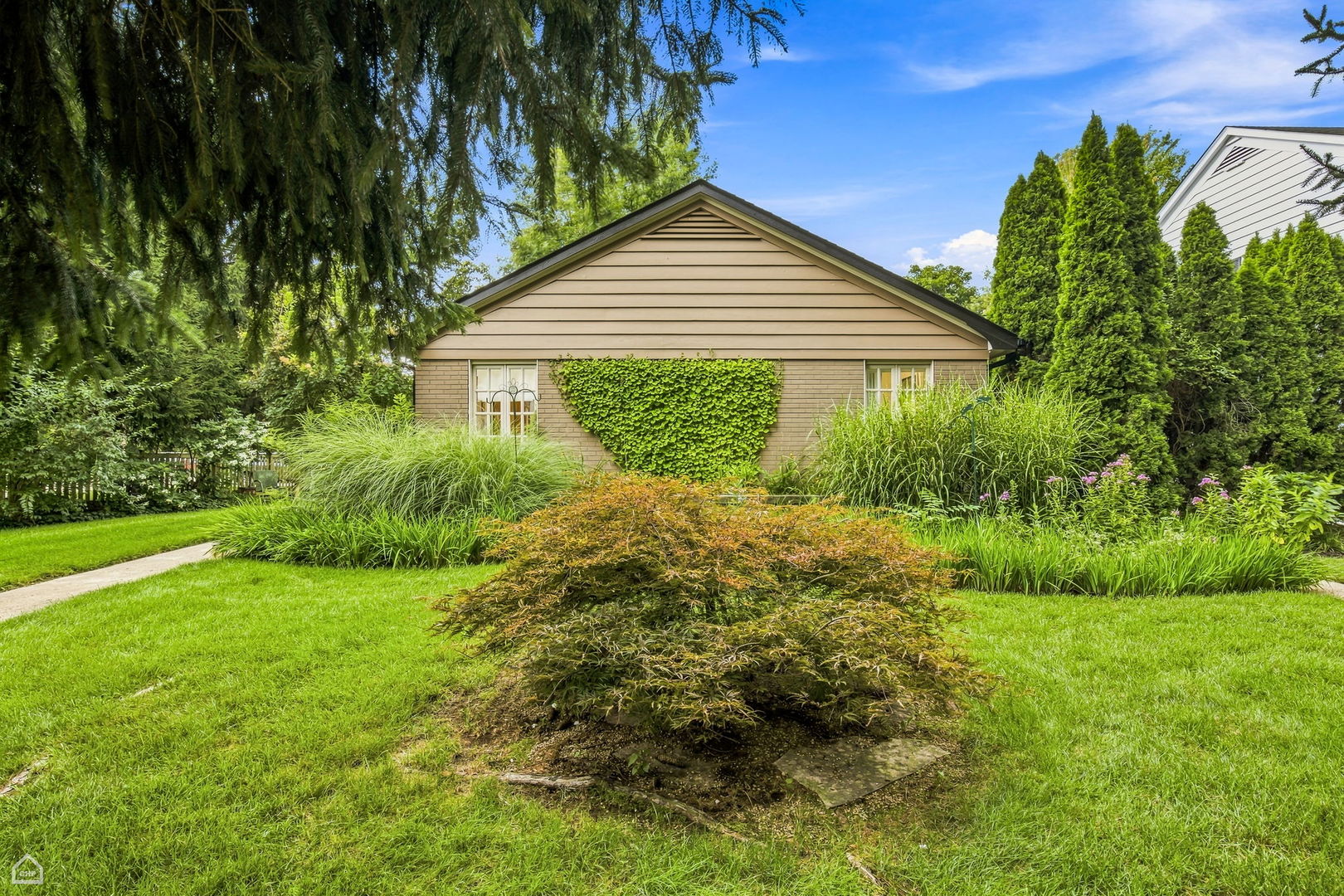 901 Cherokee Road Wilmette, IL 60091 - Photo 8 of 31 Gallery Image 8