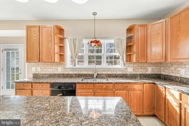 $3,845 | 9 Gallery Road, Stafford, VA 22554