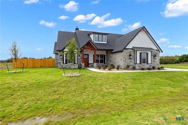 $630,000 | 11151 Golden Eagle Avenue, Salado, TX 76571