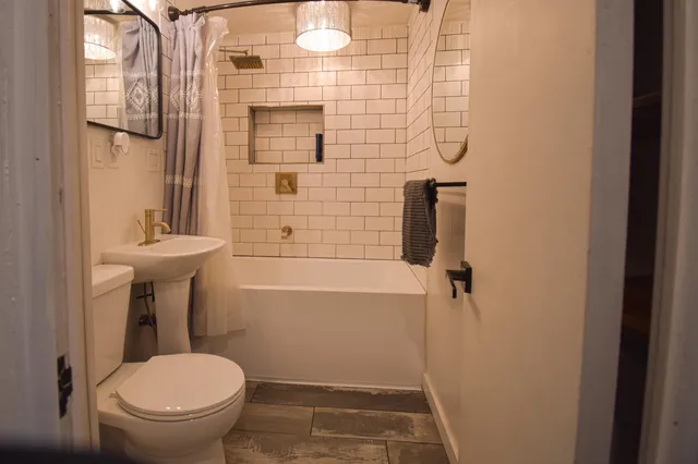 $230,000 | 1027 West Walworth Avenue, Whitewater, WI 53190