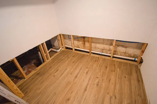 $230,000 | 1027 West Walworth Avenue, Whitewater, WI 53190