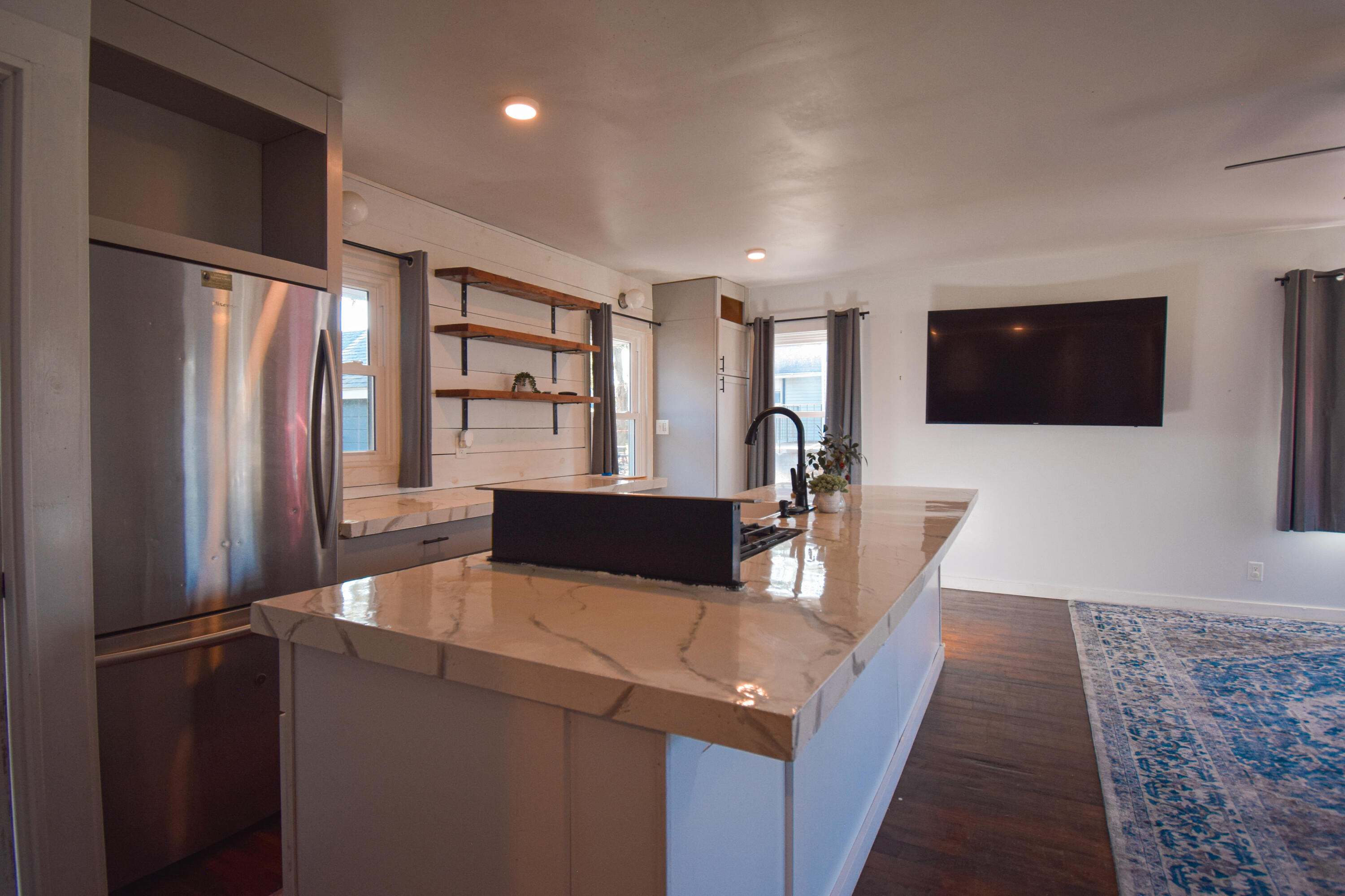 1027 West Walworth Avenue Whitewater, WI 53190 - Photo 7 of 21 DSC_0275