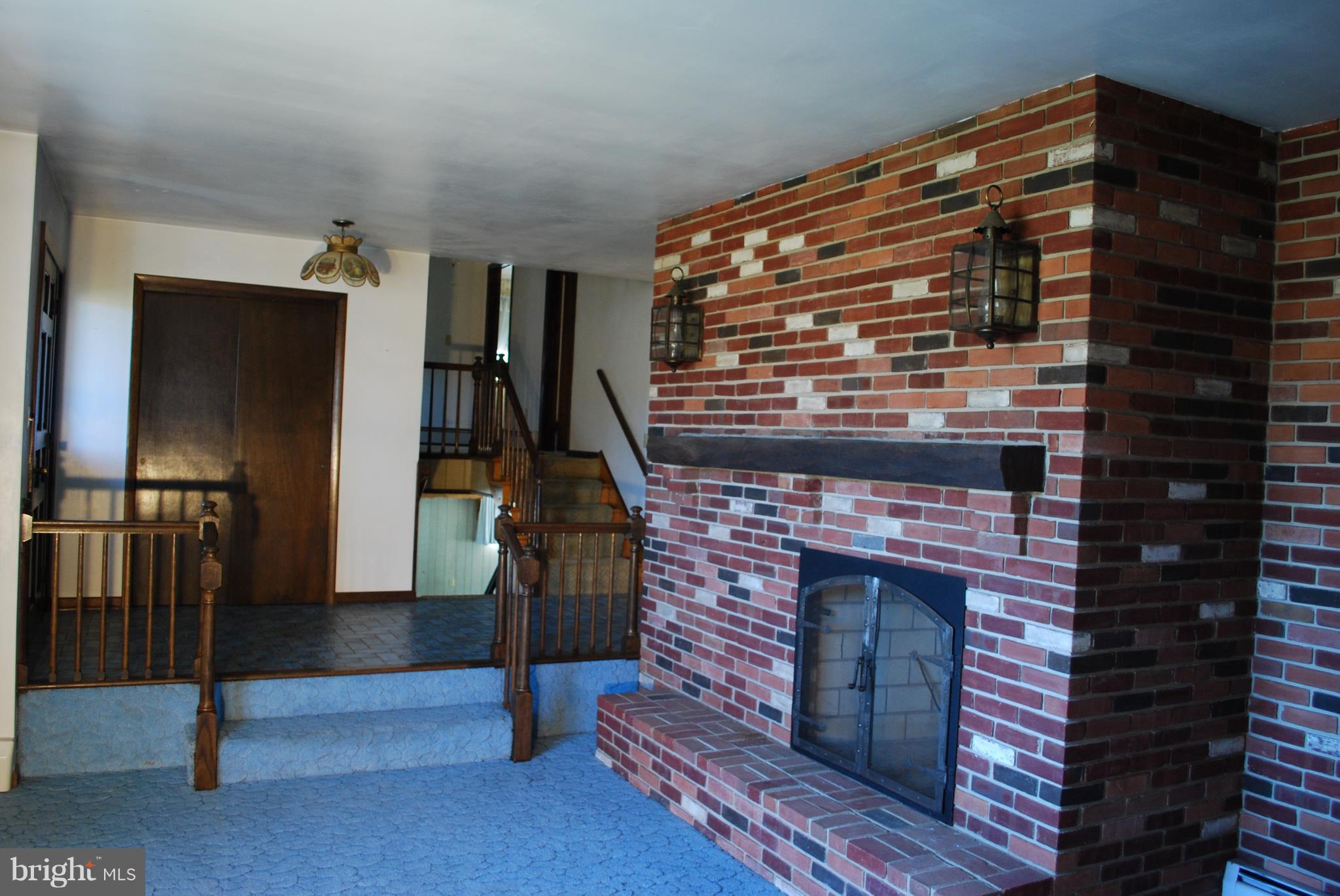 2860 Fridinger Mill Road Manchester, MD 21102 - Photo 11 of 30 Living room has a fireplace also!