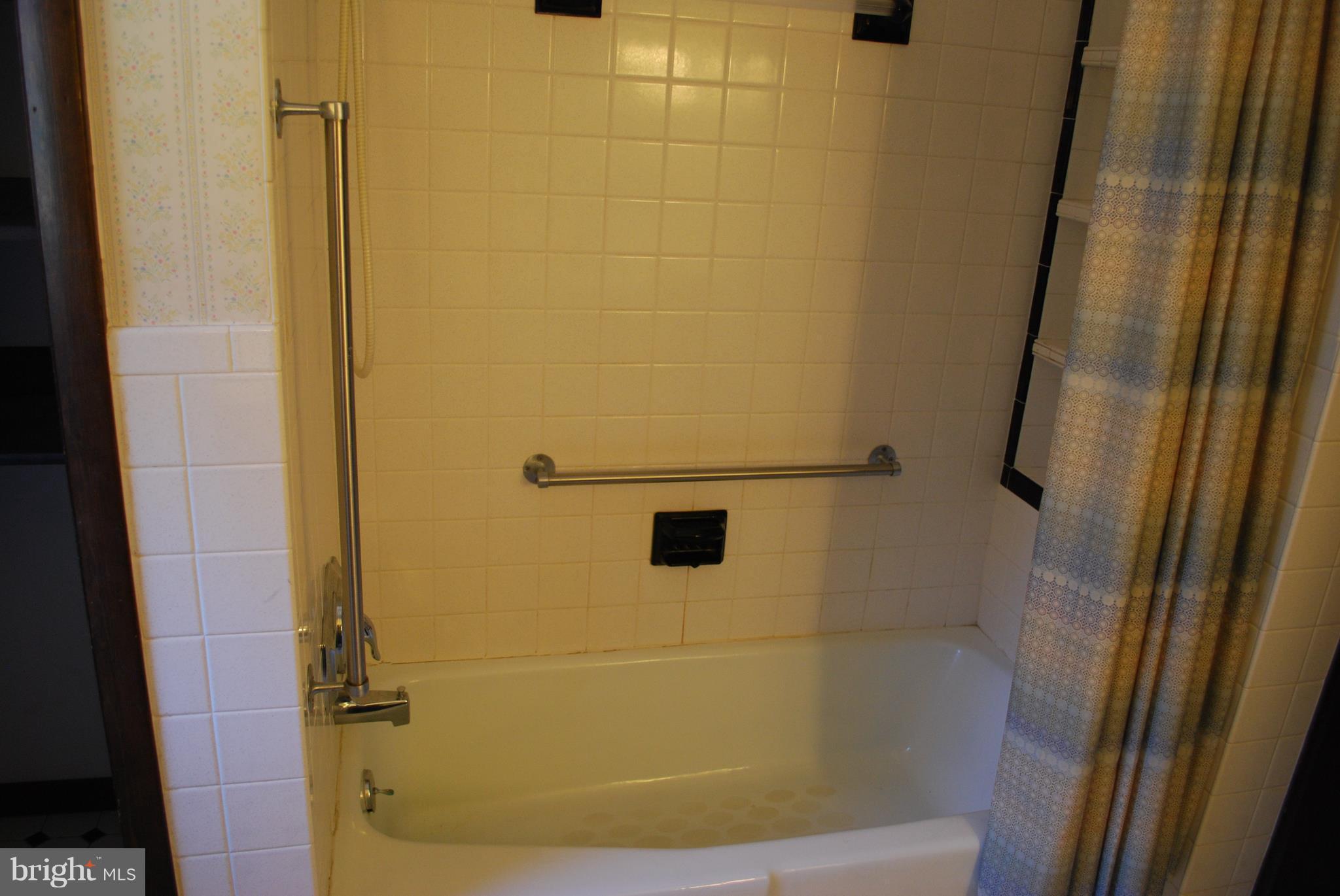 2860 Fridinger Mill Road Manchester, MD 21102 - Photo 19 of 30 Bath (Master)