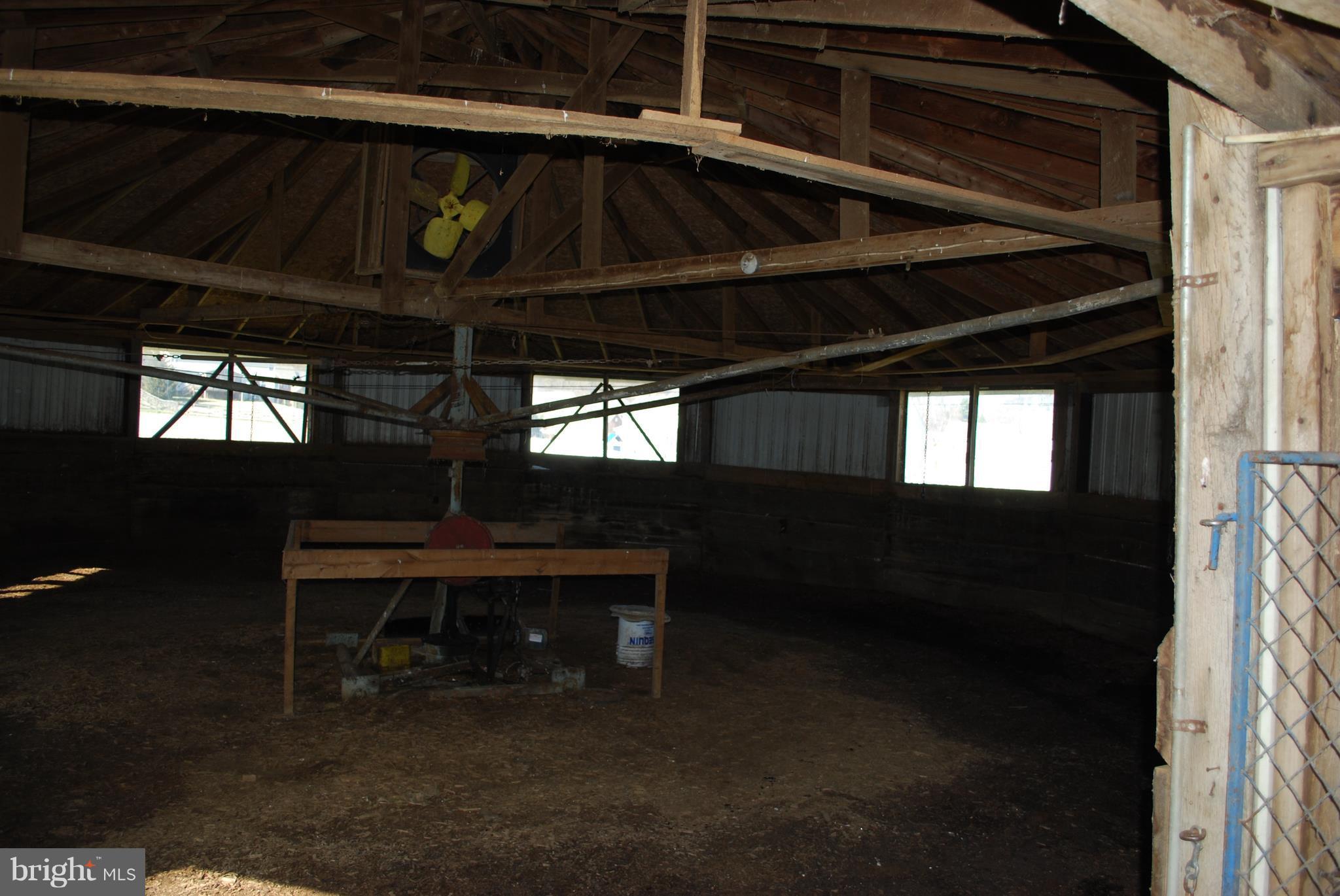 2860 Fridinger Mill Road Manchester, MD 21102 - Photo 28 of 30 Indoor hot walker to help cool horses down.